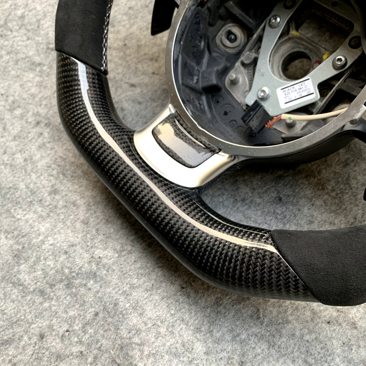 CZD Audi TT/RS/R8 2009-2014 steering wheel carbon fiber – CZD