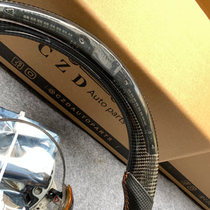 CZD Autoparts for BMW M5 F10 M6 F06 F12 F13 X5M F85 X6M F86 carbon fiber steering wheel  with gloss black carbon fiber paddles