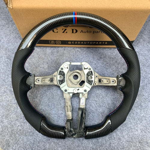 CZD Autoparts for BMW M1 M2 M3 M4 X5M X6M carbon fiber steering wheel gloss carbon fiber top and bottom