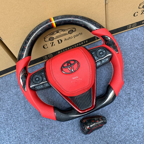 CZD Autoparts for Toyota 8th gen Camry se xse le xle 2018-2022 carbon fiber steering wheel forged carbon fiber with red flakes top and gloss black carbon fiber bottom