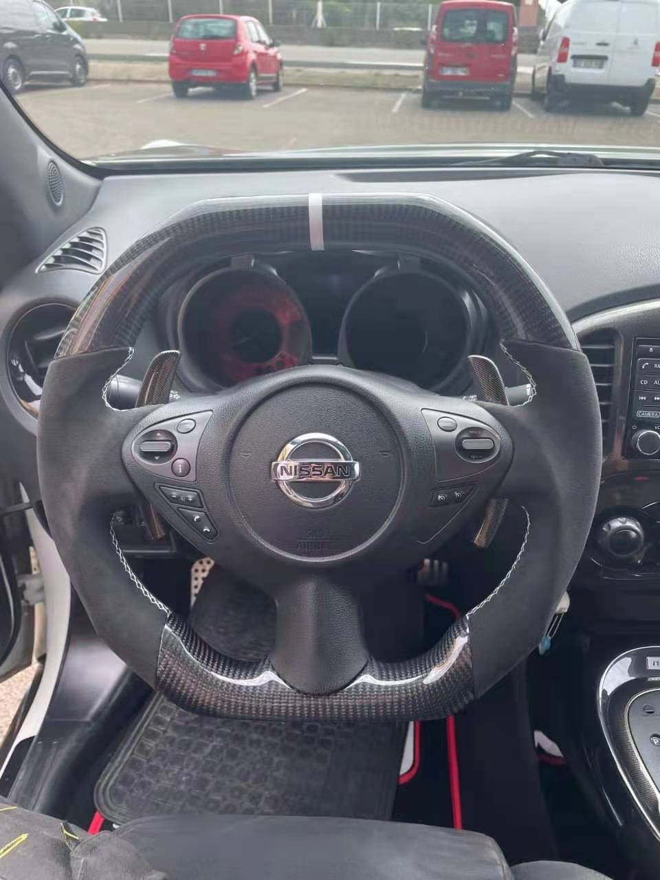 CZD Nissan Juke/370Z Nismo/Z34 /Maxima carbon fiber steering wheel CZD Nissan Juke/370Z Nismo/Z34 /Maxima carbon fiber steering wheel