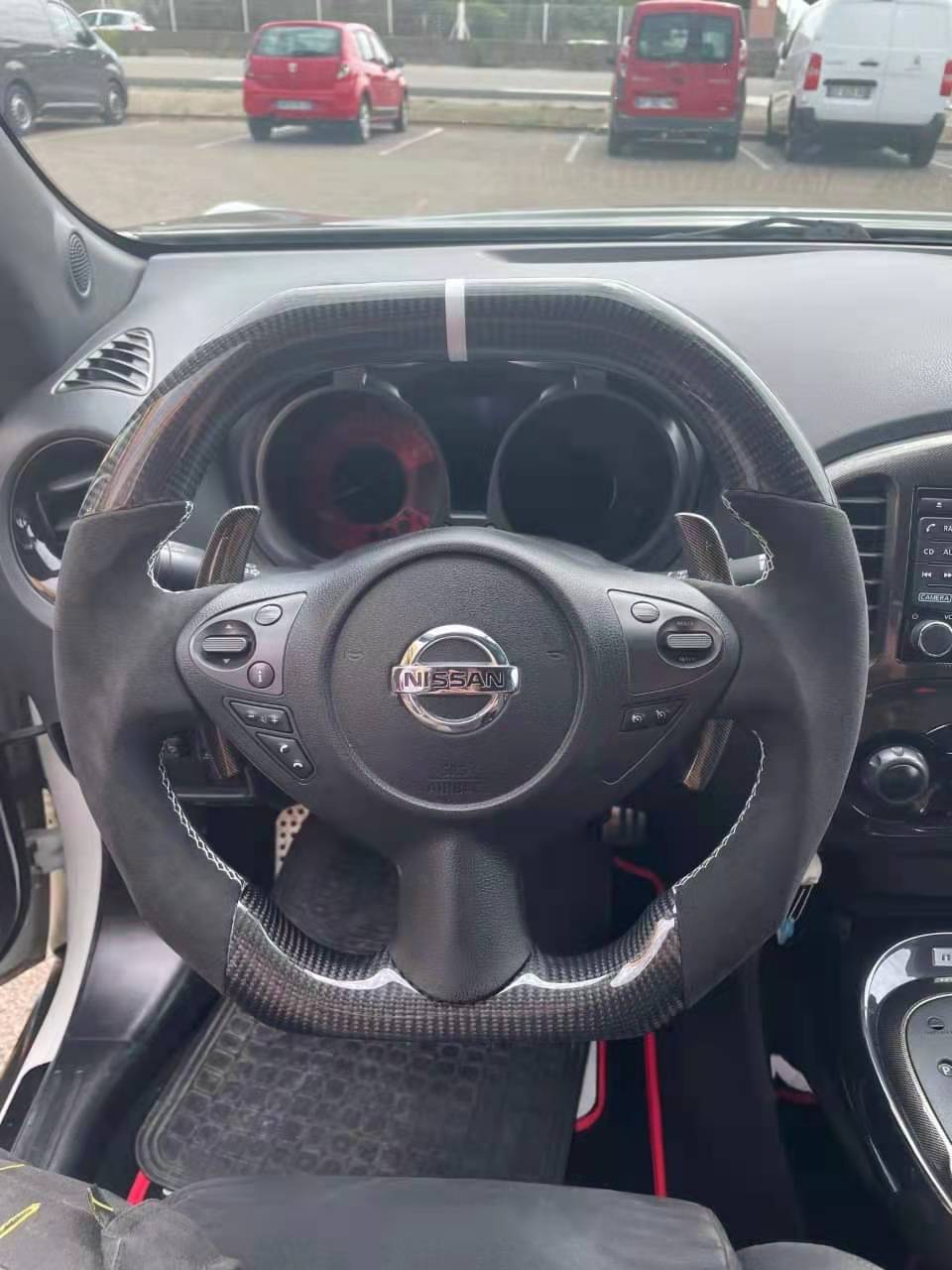 CZD Nissan Juke/370Z Nismo/Z34 /Maxima carbon fiber steering wheel 