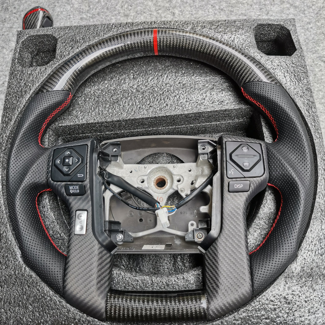 CZD 2014-2017 Tundra steering wheel with carbon fiber