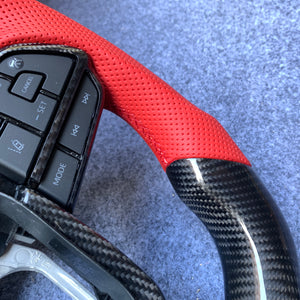 CZD Toyota Highlander 2020/2021/2022 carbon fiber steering wheel