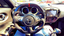 Load image into Gallery viewer, CZD Nissan 370Z nismo /Juke/Z34 /infiniti Maxima Carbon fiber steering wheel