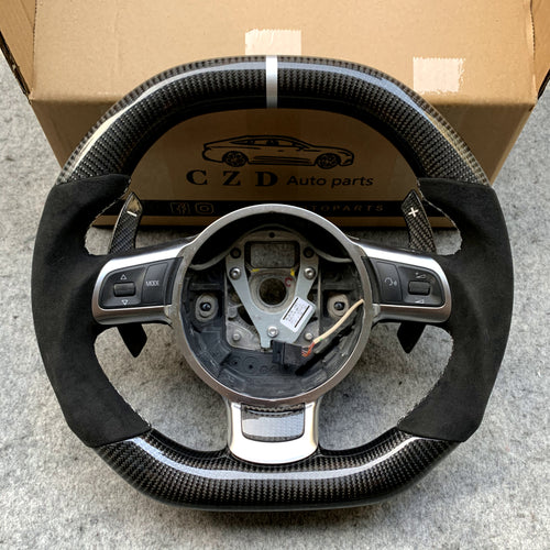 CZD Audi TT/RS/R8 2009-2014 steering wheel carbon fiber