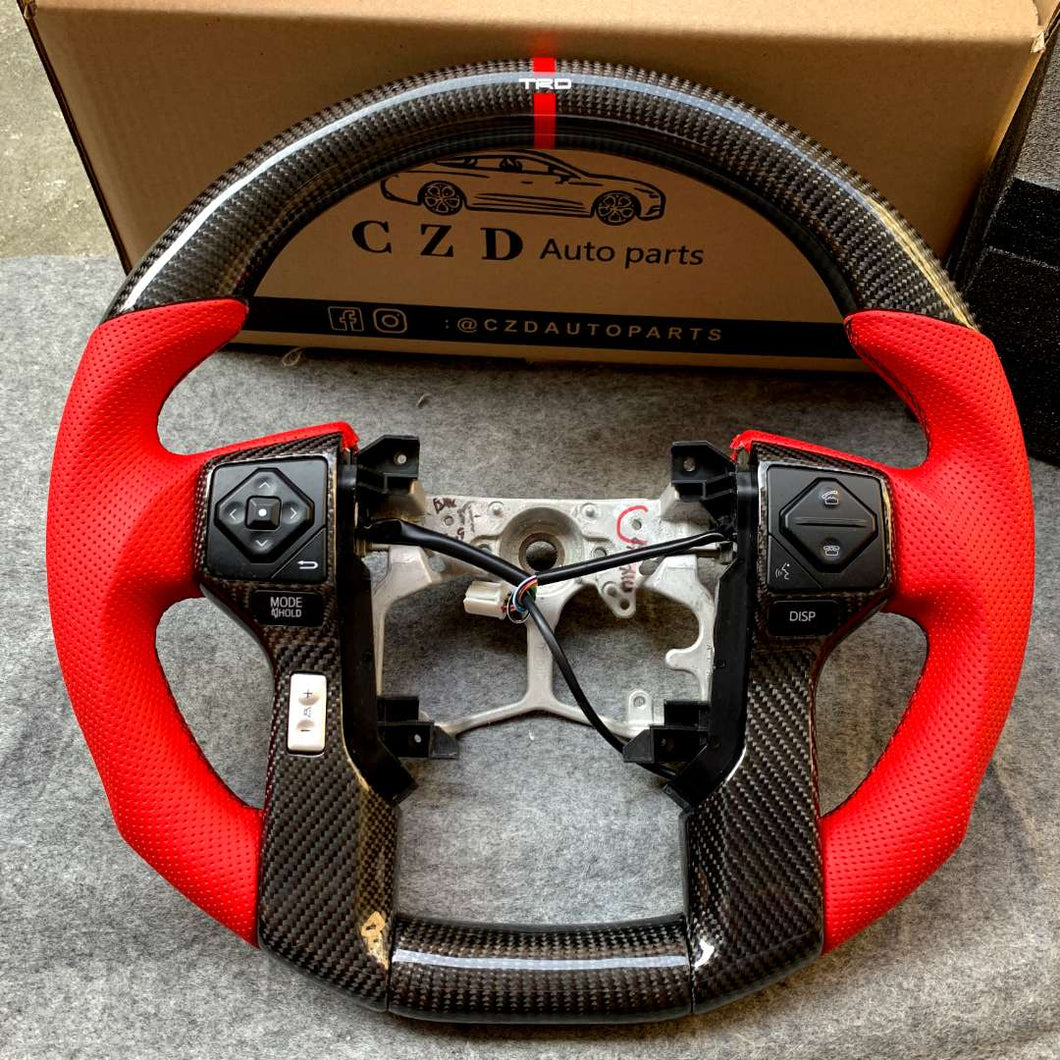 CZD 2014-2017 Tundra steering wheel with carbon fiber